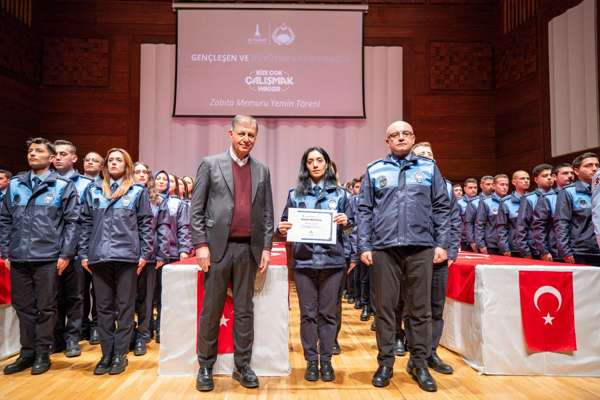 Başkan Tugay: Türkiye’ye örnek bir dönemi hep beraber yaşayalım<