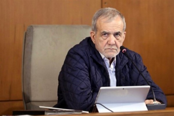 Pezeşkiyan: Devletin önceliği savunma hazırlıkları ve halkın işlerinin düzenlenmesi<