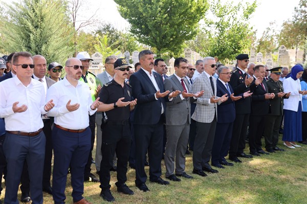 15 Temmuz şehitleri, Karaman’da anıldı<