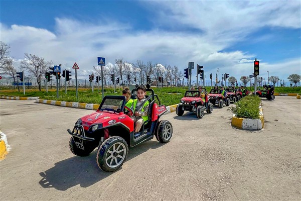 Van'da Çocuk Trafik Eğitim Parkı hizmet vermeye devam ediyor <