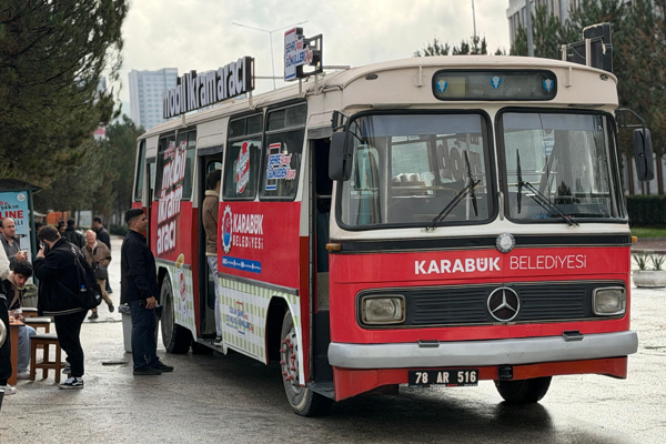 Karabük Belediyesi'nden sıcak çorba ikramı