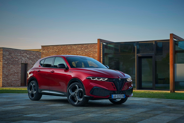 Alfa Romeo, Brüksel Otomobil Fuarı’nda yenilikçi tarzını sergileyecek