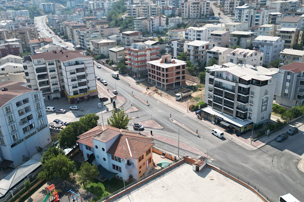  Kestel'de Eğitim Caddesi'ndeki asfalt çalışmaları tamamlandı