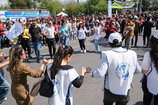 Diyarbakır’da 1 Mayıs Emek ve Dayanışma Günü kutlandı<