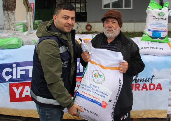 İBB'den çiftçiye tohum ve hasat makinesi desteği