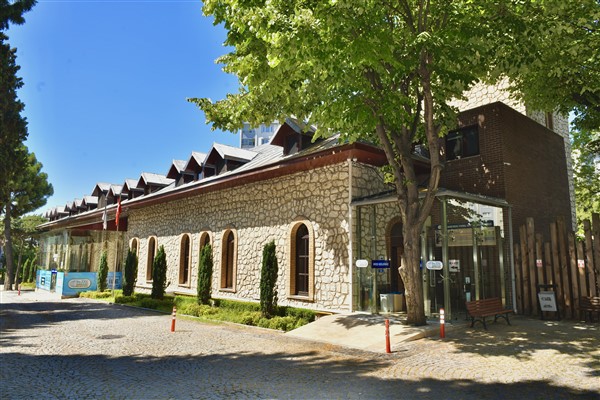 Esenyurt Saadetdere Kaplıca Tesisi yenilendi<