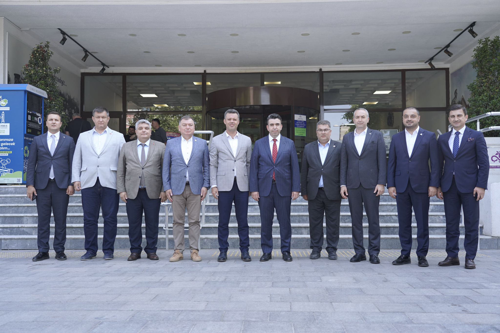 Çorlu Kaymakamı Eren'den Çorlu Belediyesine veda ziyareti<