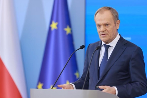 Polonya Başbakanı Tusk: Yakıt doldururken bunu hatırlayın<