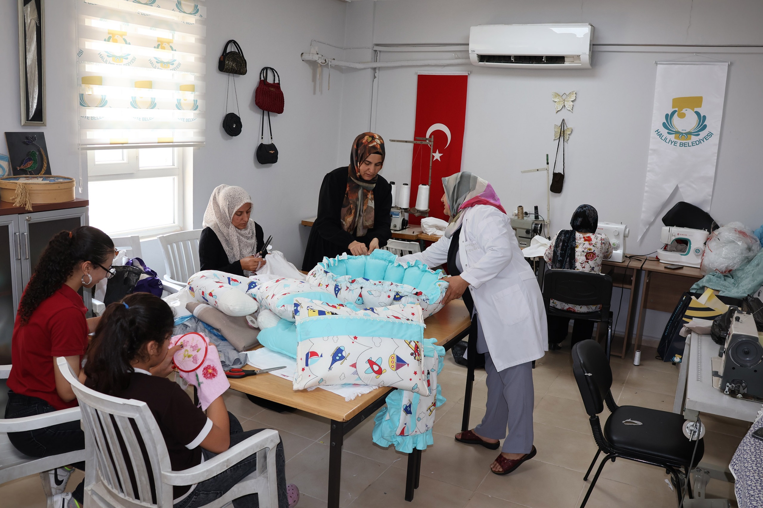 Haliliye Millet Evlerinde kadınlara yönelik kurslar sürüyor