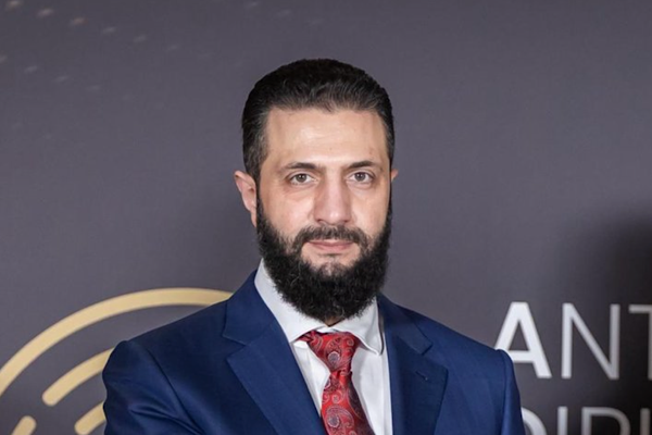 Şara: Mültecilerin güvenli dönüşü için işbirliği güçlendirilecek<