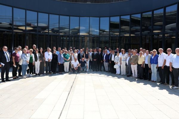 Başkan Aydın, muhtarlarla mahallelerin sorunlarını görüştü<