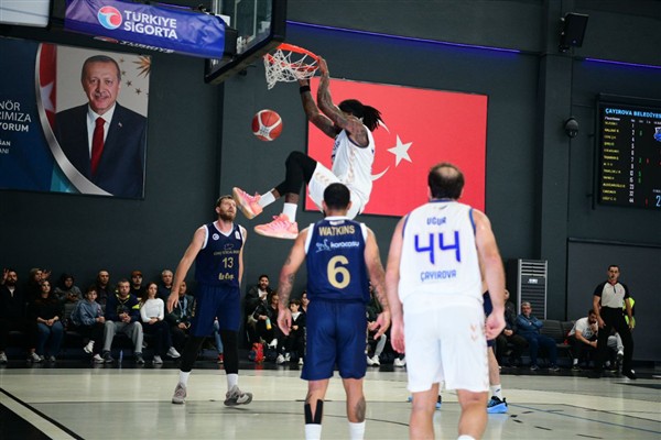 Çayırova Belediyesi'nden beşte beş<