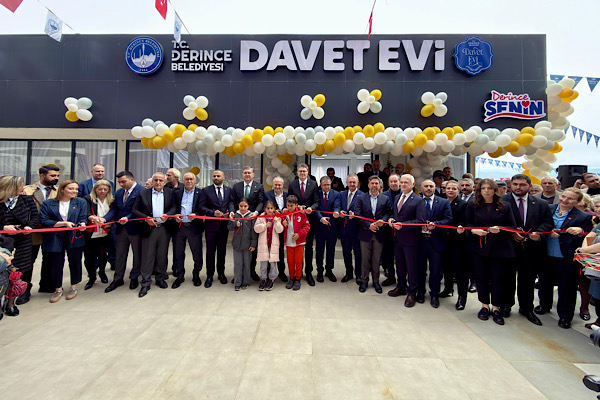 Derince’de Davet Evi ve Senin Kafen Genç hizmete açıldı<