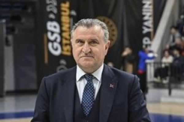 Bakan Bak’tan Özdenak için taziye mesajı<