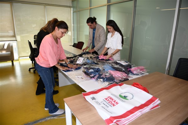 Osmangazi Belediyesi’nden çocuklara bayramlık desteği<