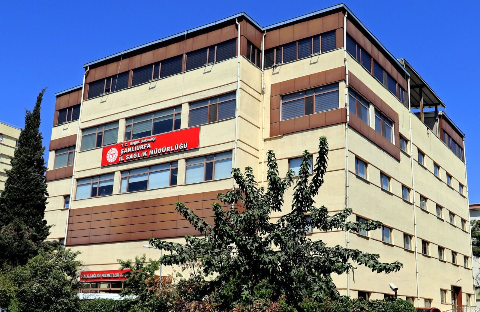 Şanlıurfa'da yolda gerçekleşen doğum başarıyla tamamlandı<