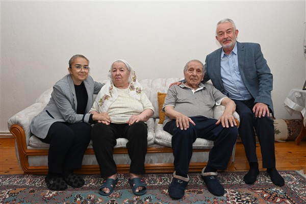 Başkan Başdeğirmen'den gazeteci Hilmi Özdemir'e ziyaret<