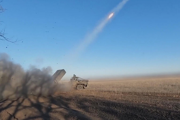 Rusya Savunma Bakanlığı, iki yerleşim yerinin kontrolünü ele geçirdi<