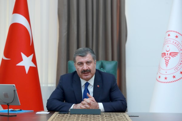 Bakan Koca, İstanbul'da hekime şiddet uygulayan şahsın tutuklandığını açıkladı