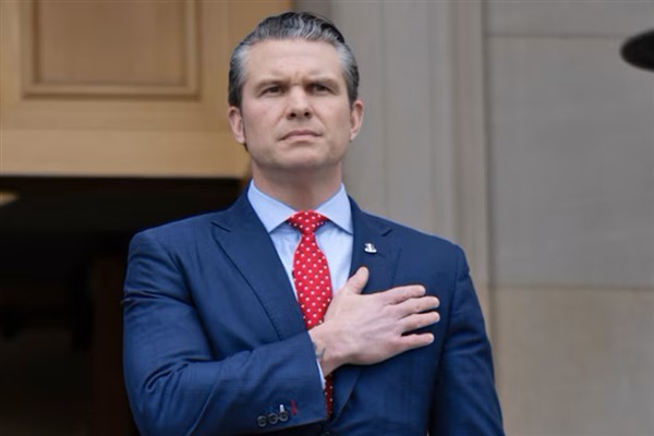 Hegseth: Ne kadar sürerse sürsün bu başarılı ablukayı sürdüreceğiz<