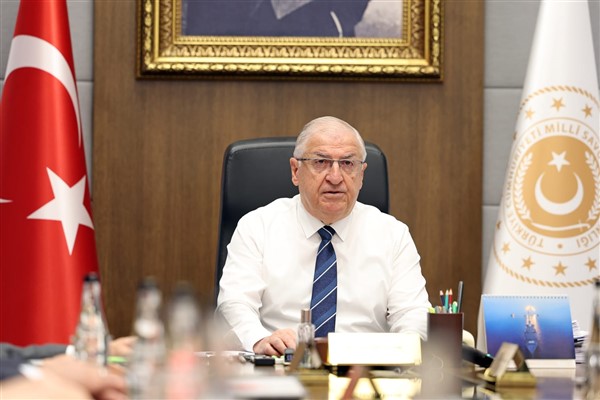 Bakan Güler, UTAH Dünya Ticaret Merkezi Başkanı Flake ile bir araya geldi