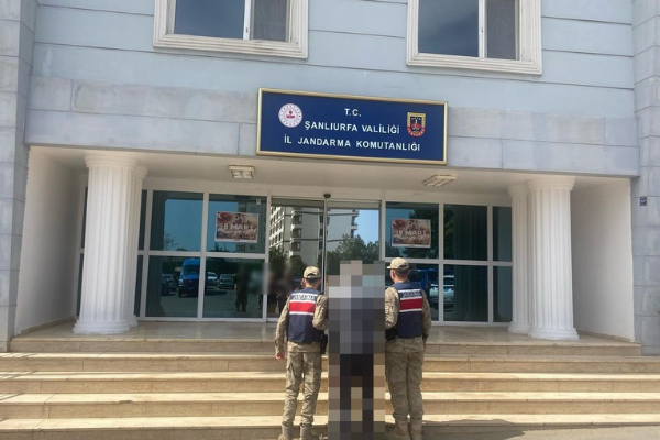 Şanlıurfa’da 5 yıl 10 ay hapis cezasıyla aranan şahıs yakalandı<