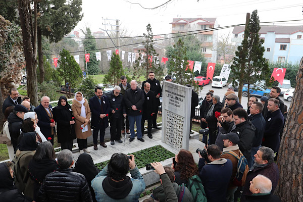 İzmit’te Leyla Atakan vefatının 55. yılında anıldı<