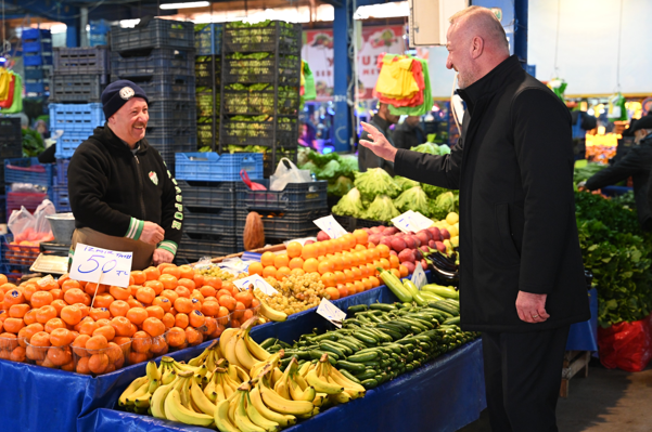Başkan Karabatı, ilçede devam eden çalışmaları inceledi<