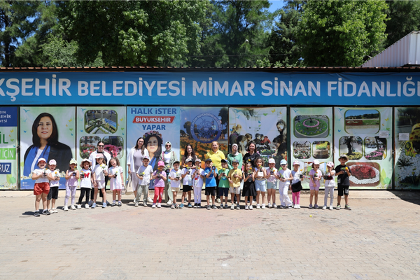 Başkan Çerçioğlu’nun, çalışmalarıyla minik öğrenciler doğayı yerinde öğreniyor<