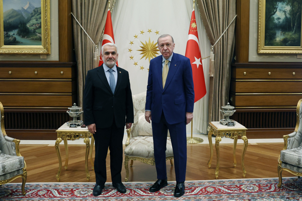 Cumhurbaşkanı Erdoğan, Yapıcıoğlu'nu kabul etti<