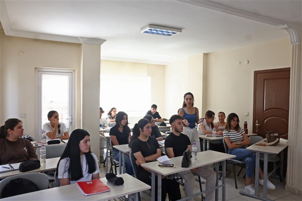 Büyükşehir’in YKS hazırlık kursları başladı<