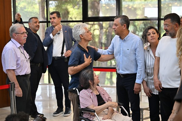 Manisa’da Ferdi Zeyrek için taziye kabulü devam etti<