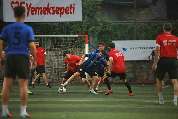 Yemeksepeti Express 25. Yıl Futbol Turnuvası’nda şampiyon belli oldu <