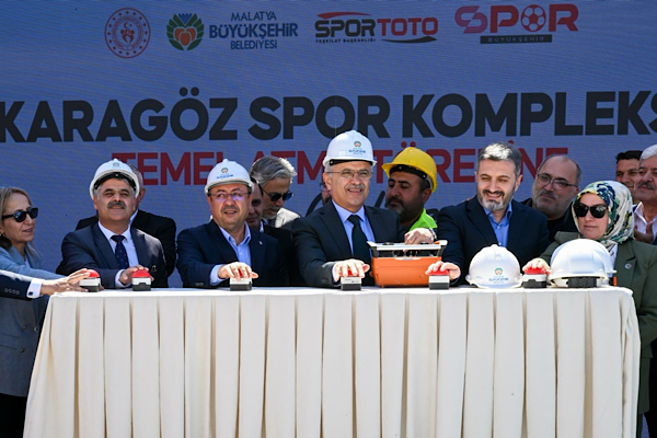 Malatya’da TOKİ Karagöz Spor Kompleksi’nin temeli atıldı<