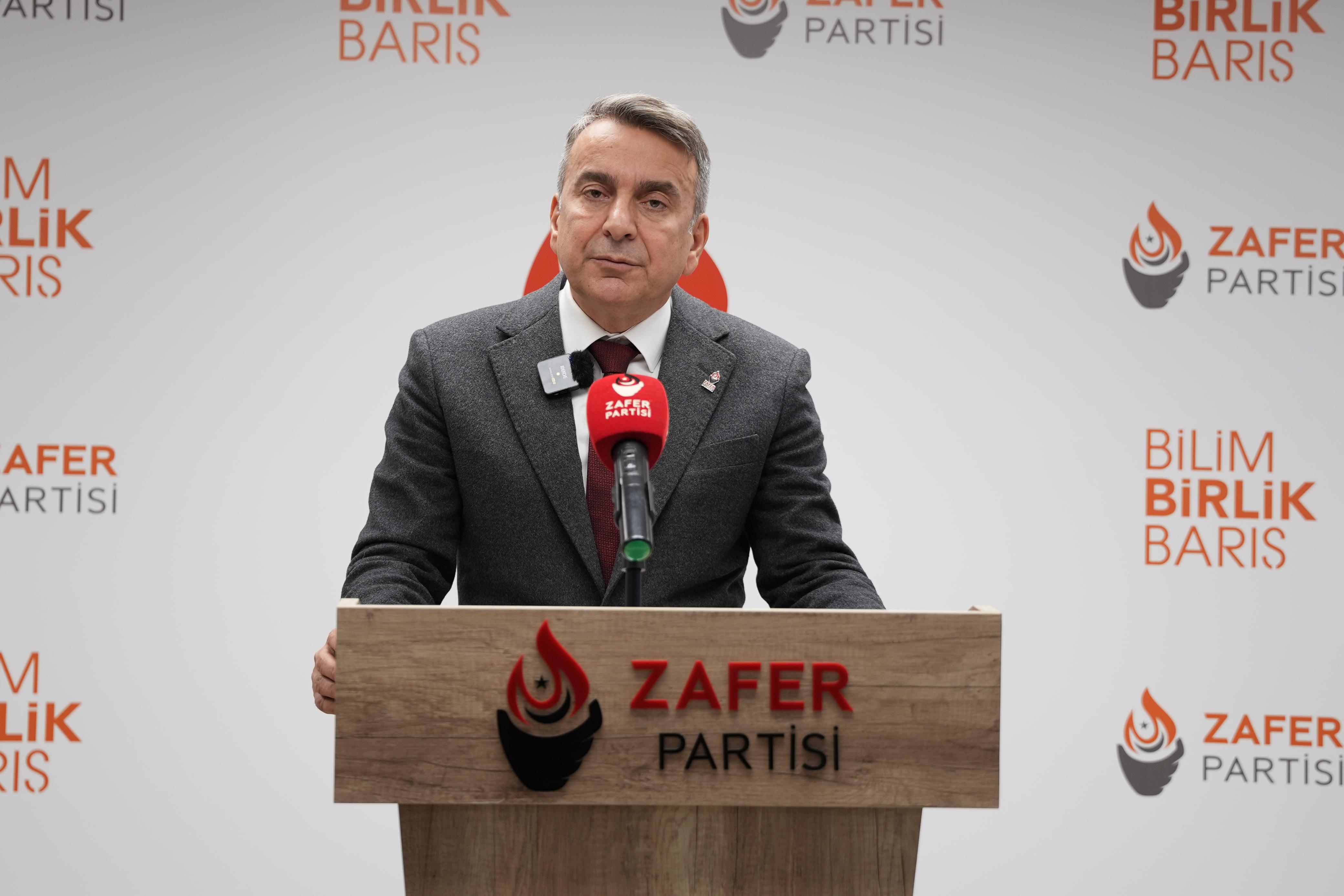 Karamahmutoğlu: Gerçekte olan biten PKK terör örgütünün Türkiye’de tabela indirmesidir<