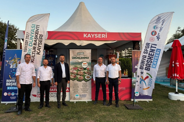 Kayseri, Adana Lezzet Festivali’nde kültürel ve gastronomik değerlerini tanıtıyor<