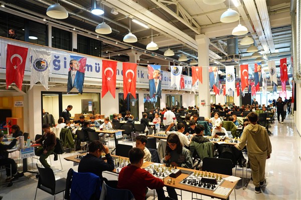 Kartal Belediyesi’nden 29 Ekim’e Özel Satranç Turnuvası<