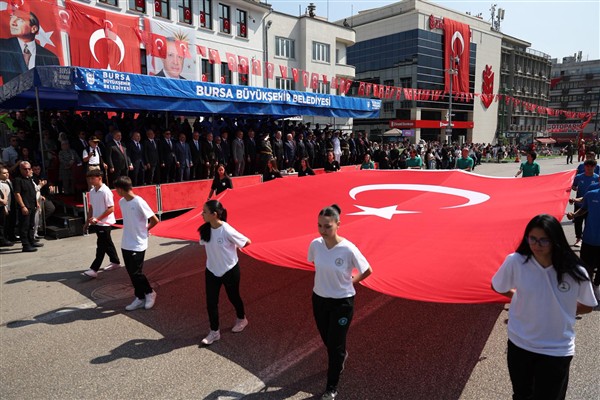Bursa’da Zafer Bayramı coşkusu<