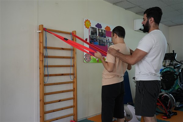 Musa Anter Engelsiz Yaşam Merkezi’nde spor ve özel eğitim dersleri veriliyor<