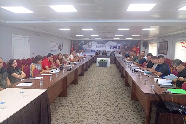 Şanlıurfa’da 2027-2031 İl Afet Risk Azaltma Planı için çalıştay düzenlendi<