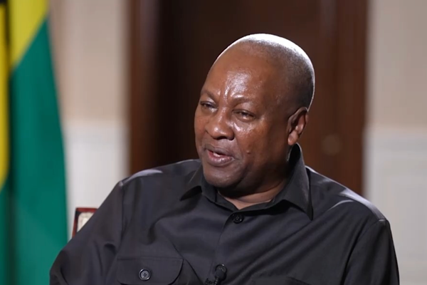 Gana Cumhurbaşkanı Mahama, Küresel Yönetişim İnisiyatifi’ni övdü<