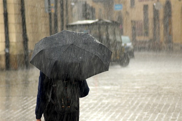 Meteoroloji'den Ankara için sağanak yağış uyarısı<