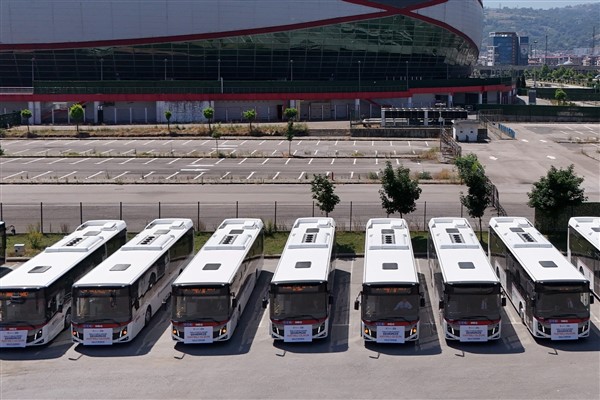 25 yeni otobüs Samsun’a hizmet verecek<