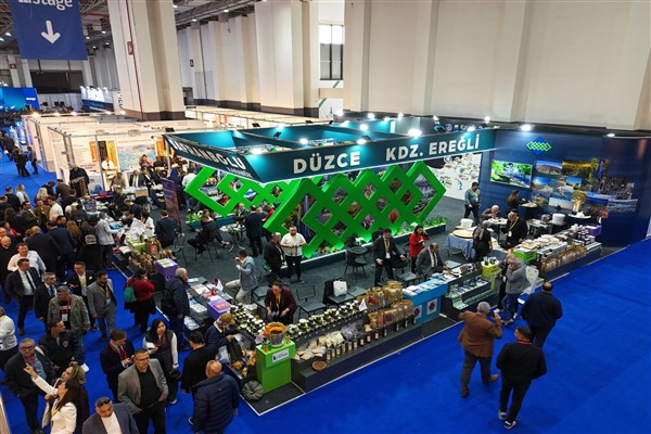 Düzce Belediyesi, TTI İzmir Turizm Fuarında tanıtım yapıyor