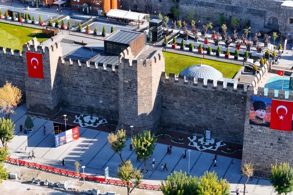 Kayseri’de kurakçıl peyzaj uygulamaları yaygınlaştırılıyor