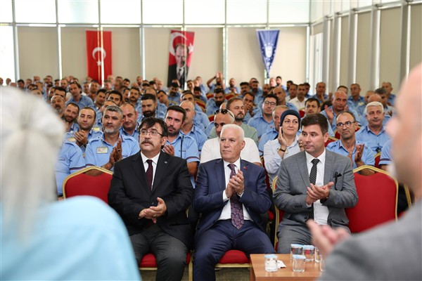 BURULAŞ şoförlerine etkili iletişim ve stres yönetimi eğitimi 