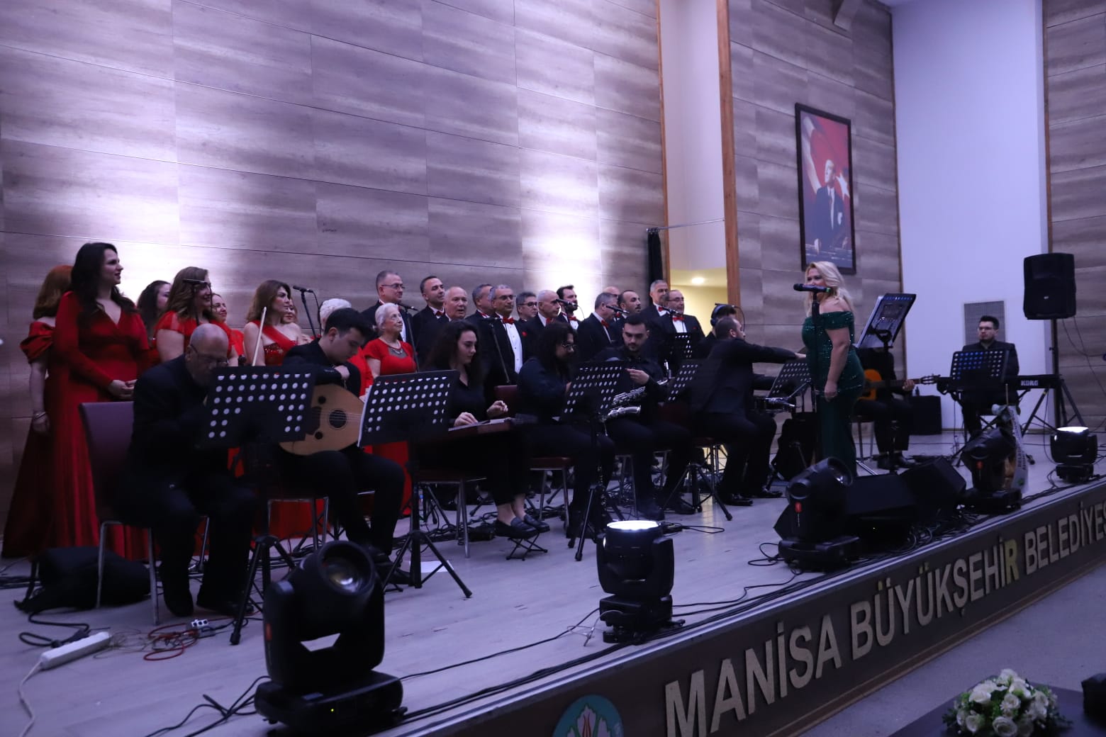 Alaşehir'de ''Türk Sanat Müziği Korosu Konseri'' düzenlendi