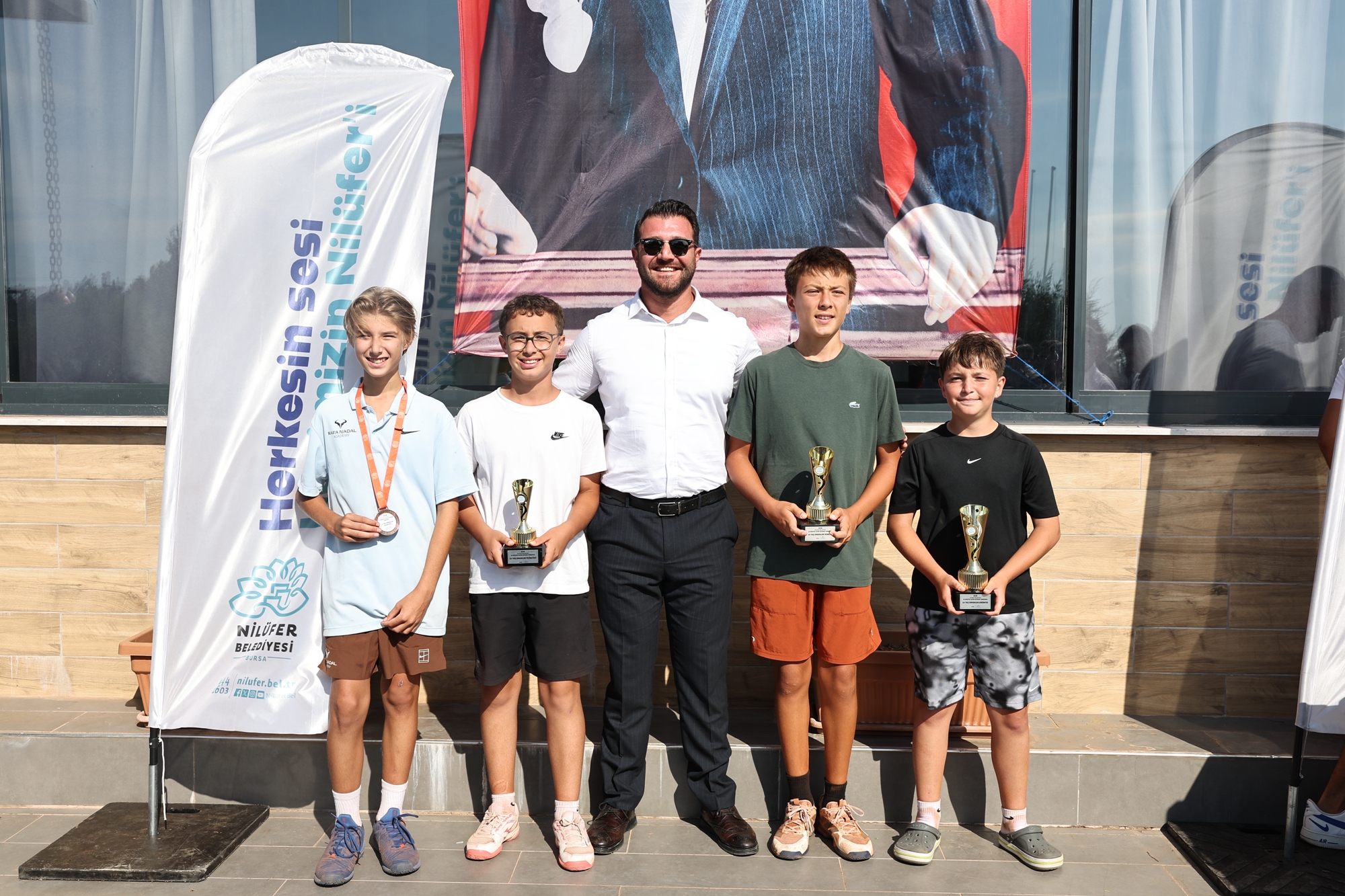 Nilüfer’de 30 Ağustos Zafer Bayramı Tenis Turnuvası düzenlendi<