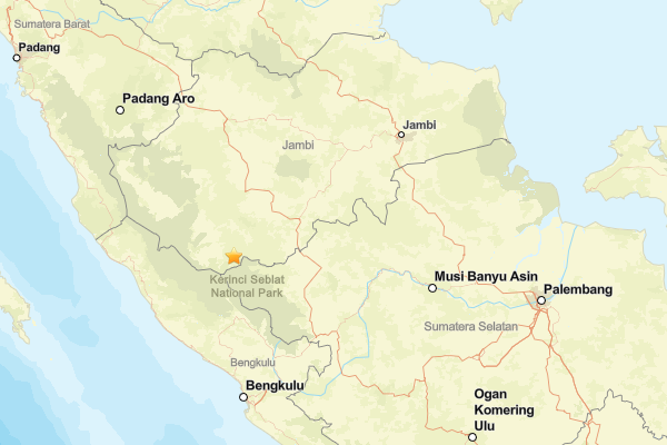 Endonezya'da deprem<