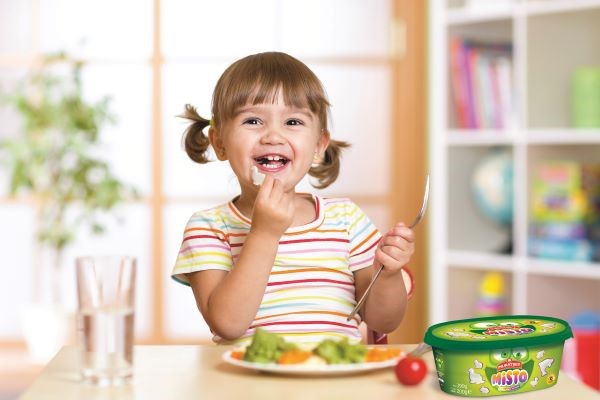 Çocuklar için üretiyor, sorumlulukla hareket ediyoruz<